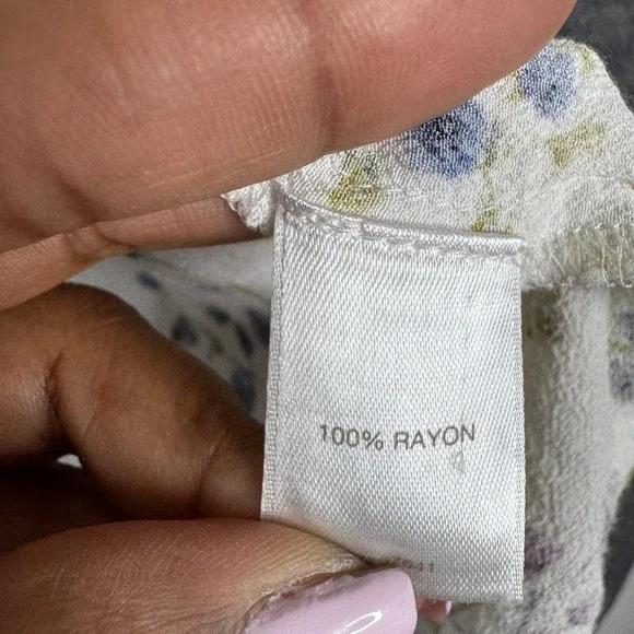 J. Jill Shirt  Women M White Floral Button Down Wildflower Peplum Tunic Cottage - Picture 4 of 10